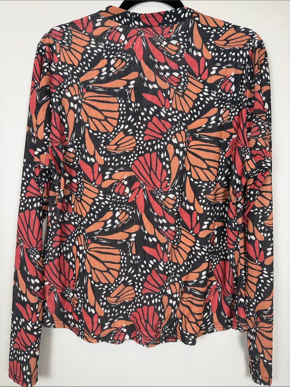 DR2 Butterfly Wing Print Long Sleeve Button Blouse - Picture 3 of 4